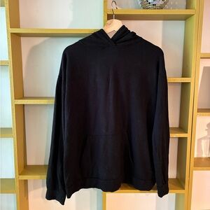 Black Women's Pullover Hoodie - Classic Cozy Sweatshirt